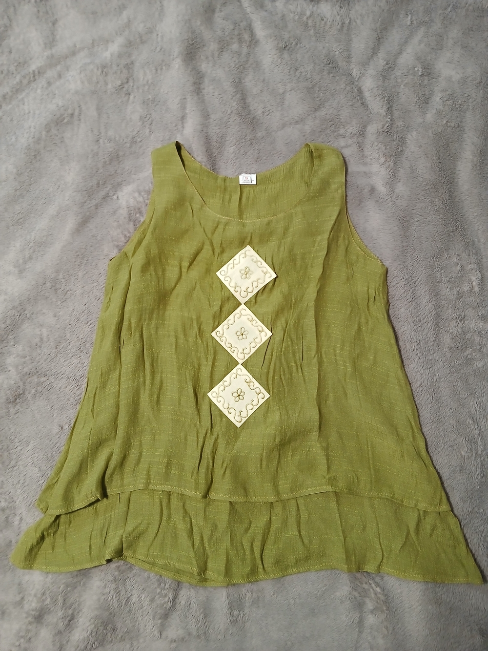 Women’s Olive Green Sleeveless Embroidered Tunic Top